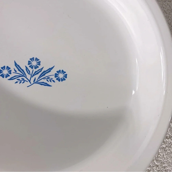 Vintage Corningware  Blue Cornflower Round Pie Plate Pie Dish - Picture 7 of 15